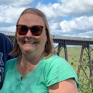 Meet your Posher, Michele